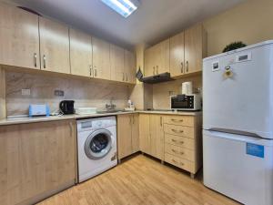 2 Rooms Apartment - Top Center of Burgas