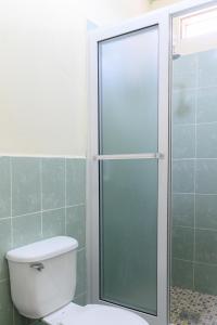 p2 APARTAMENTOS PETENCHEL, POR AEROPUERTO, SANTA ELENA, FLORES, PETEn