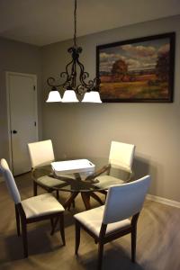 Cozy 3BR-3BA Home Near Zona Rosa Shopping and Dining