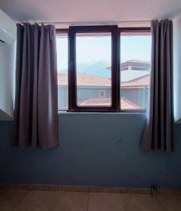 Laras cosy apartment 200 m from lift