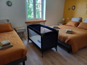 Maisons de vacances Gite garde-barriere 2 chambres : photos des chambres