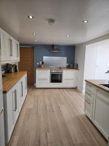 Central Portrush Townhouse available for Open Golf