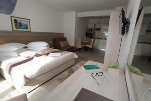 Apartments Bota