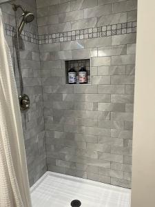 The Lonesome Dove Lake Cabin