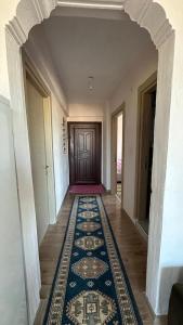 Apartment with sea views