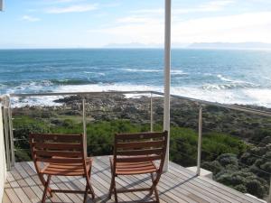 Xairu - 3 bedroom seaside gem on Walker Bay