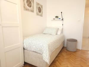 Two rooms apartment Spalatina