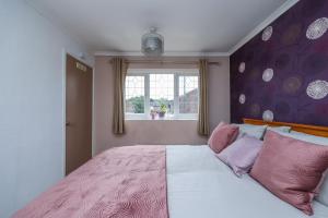 2 bed house Barton Green, Clifton Nottingham