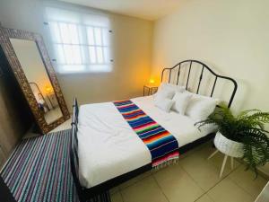 House w Ocean View and Balcony