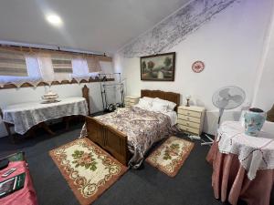 Casa da Avó Maria, Largo de Santo António, n 97395AL