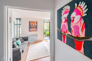 Swift Host - Friars Quay - Riverside - Sleeps up to 8 - Free Parking - City Centre