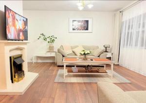 Happy Day 温馨小居-Walk to Warwick Uni & Cannon Park in Coventry that offers free parking