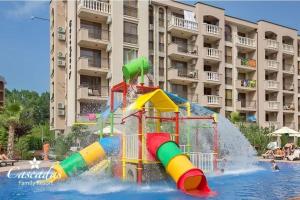 Cascadas pool view luxury apartment Sunny beach