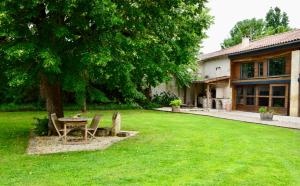 Maisons de vacances Maison de campagne avec piscine : photos des chambres