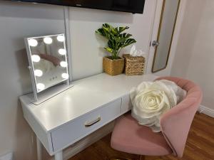 NEW Beach Home with Canopy Bed and Work Spaces