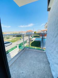 Ozel Havuzlu Villa F Çelik Villalari