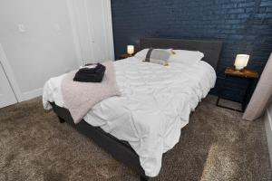 Modern 2BR 420 Friendly in Chicago South Loop Near Museum Campus, McCormick Place and Soldier Field