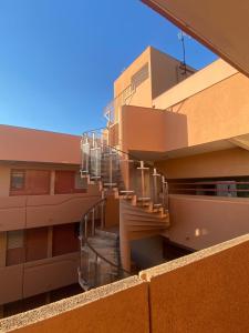 Beautiful Private rooftop with sea view 4 people