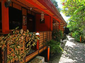 Adrianas Place Tropical Guesthouse