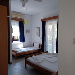 Atzanou Rooms