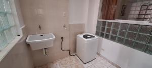 Del Prado Apartments