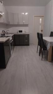 Яровиця класу економ