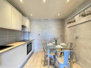 Saltwater Apartment at Marina Swansea City Centre