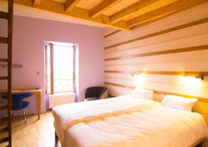 B&B / Chambres d'hotes Gites Le Lancelot : photos des chambres