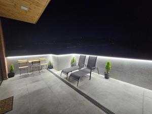 The Passenger Rooms Apartment