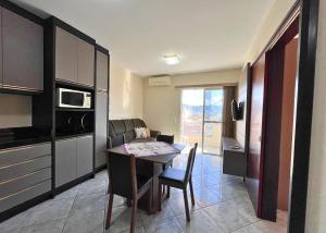 Coração do Gravatá 402 - 150m Praia