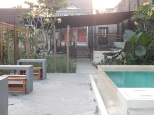 Rosella Cottages - Homestay - Yogyakarta