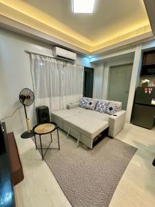 The Calm Nest by Luke and Nian