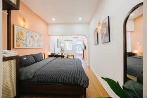 Cozy Studio with Free Dryer-Old Quarter