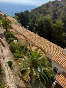 Cozy Rustic Spanish House