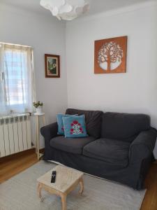 Lomba House, Almoçageme