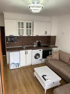 Апартамент Дани