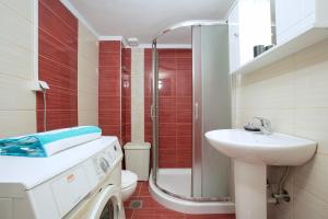 Stathis Apartment
