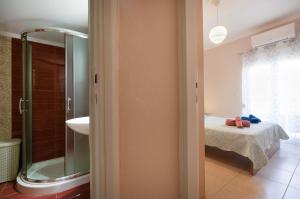 Stathis Apartment