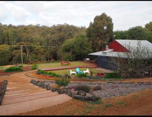 Wellington Forest Cottages & Bar