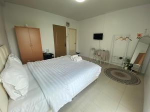 Grand Bangsaen Hotel