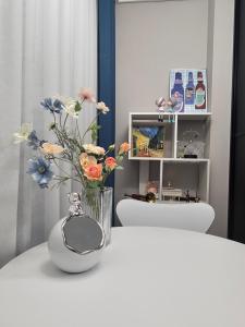 Happy Harbor House Stay, Incheon Airport, Wolmido, Incheon Chinatown, New Full-option, SangSang Platform, Yeonan Pier, Fairy Tale Village