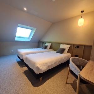 Hotels Brit Hotel Confort Alencon : photos des chambres