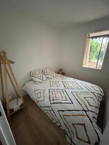 T2 st cyprien accès plage Clim réversible