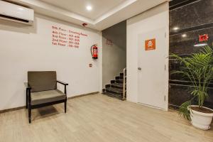 Super Townhouse 359 Begumpet Near Hyderabad Central