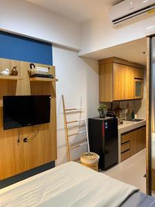 Springwood Residences by Kakarama Room