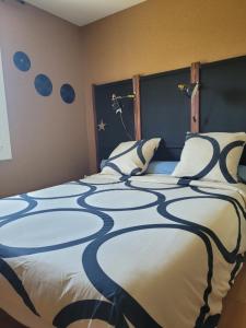 B&B / Chambres d'hotes hebergements proche pole europeen du cheval et du circuit des 24h : photos des chambres