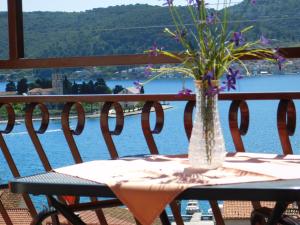 Apartments & Rooms Vitt