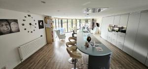 Seven Seas Family Holiday Home