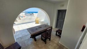 Naxos Town 1 Beach front apartment