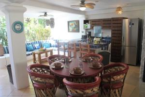 Villa Sophie 3BR3BA Beachfront Terrace Heated Pool New Listing
